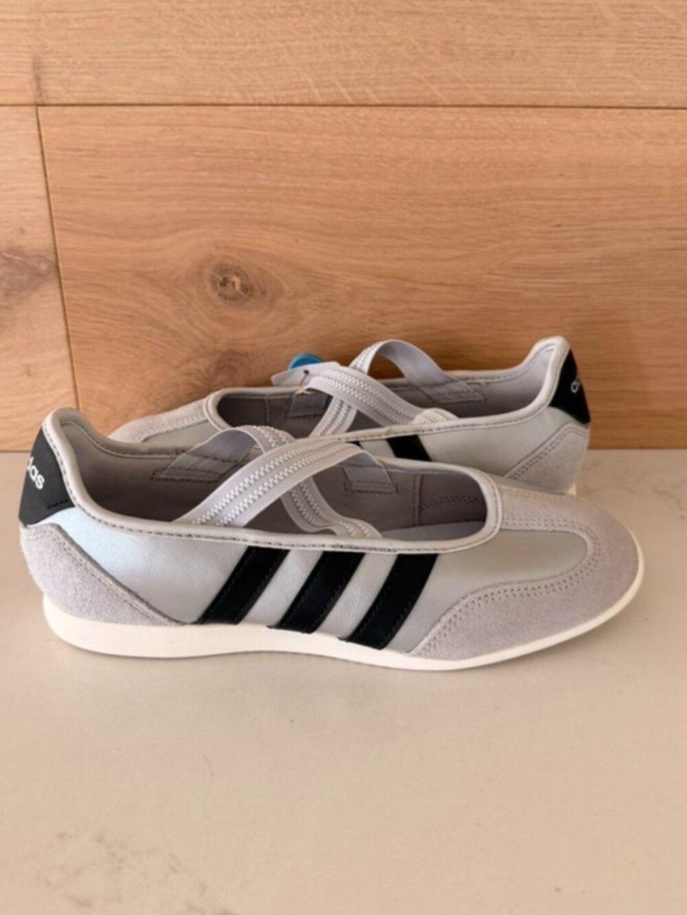 Adidas Barreda Mary Jane Silver Black Ballet Sneakers Women’s Size 7.5